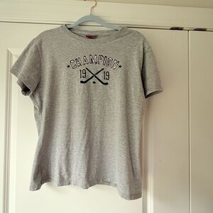 Champion Women’s Heather Gray Short Sleeve Tee, XL